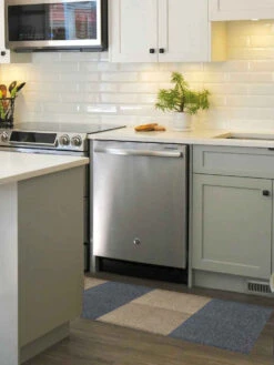 DIP Shade Carpet Tile Square 19.7 In. X 19.7 In. 16.2 Sq Ft/6 Pack -Allied Brass Shop b9b04937 5f51 4fba 9a71 7c78bc3499f5 1.92eefe2cc65a334ceda0ec4238cedb23 1800x1800